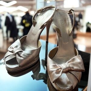 Valentino Garavani Slingback Heels Size 40